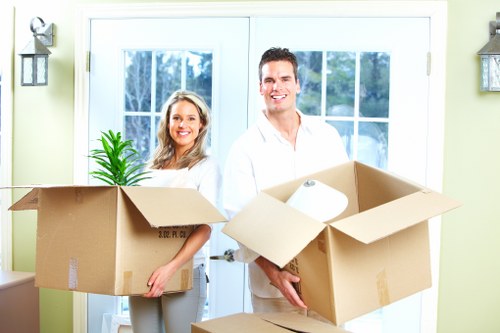 Flat move and loading assistance near Crystal Palace