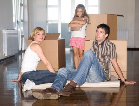 Local movers handling flat access and stairs in Crystal Palace